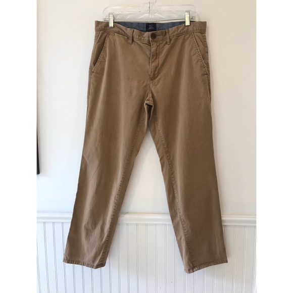 GAP Mens Khakis Size 33x30 - Picture 3 of 4